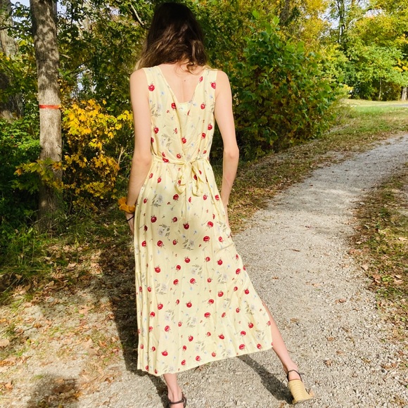 Vintage 80s 90s Flowy Pale Yellow Floral Dress - Picture 6 of 7
